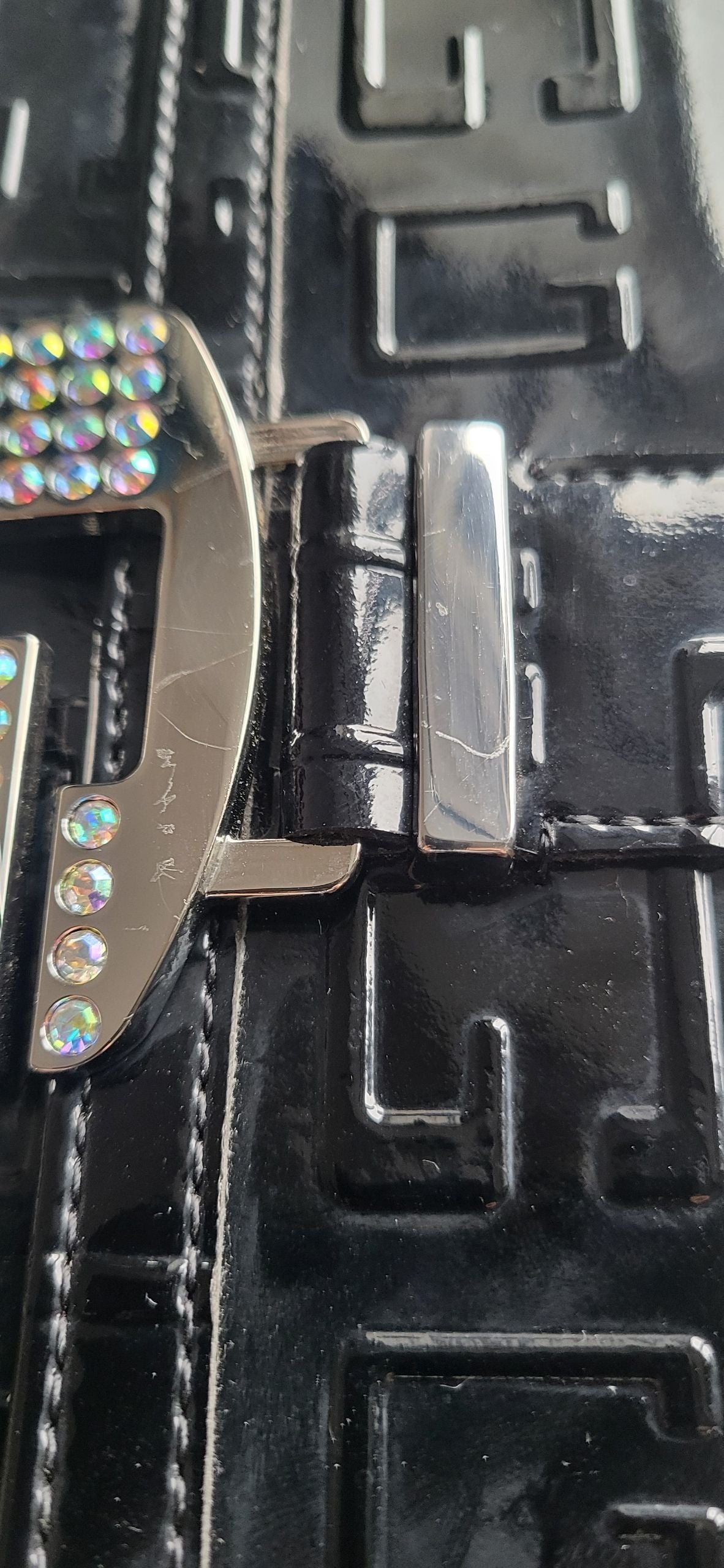 Designer Wallet Pre-Loved