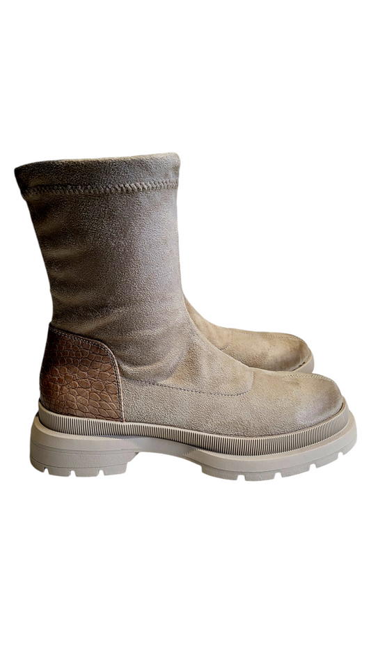 Boot Sample